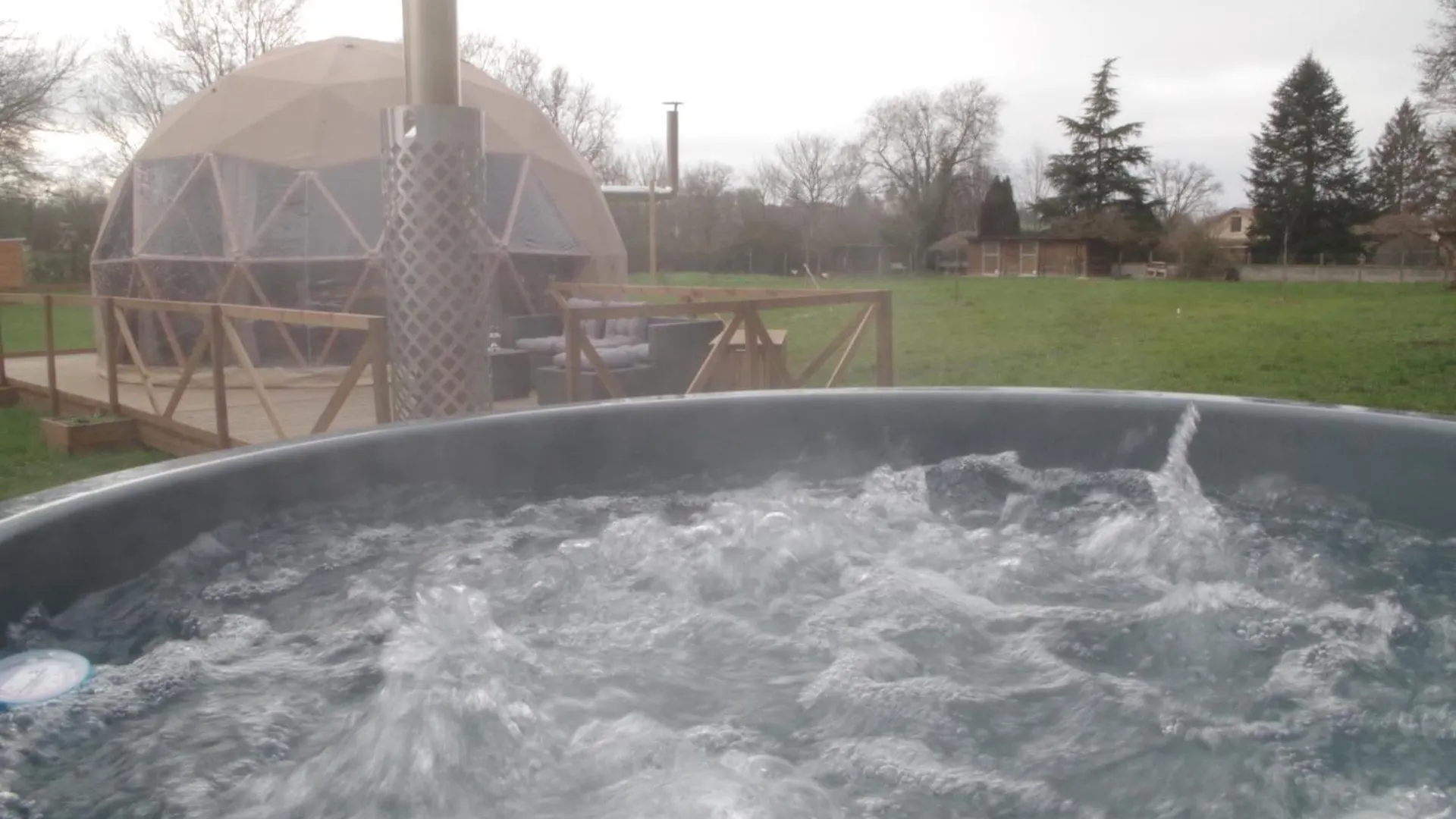 Luxury tent Grand Dome Hotel Biziat France